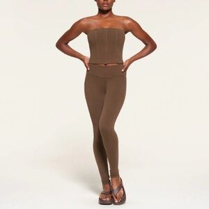 Skims outdoor corsette